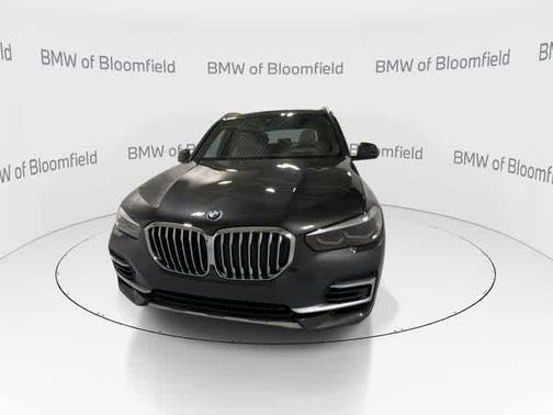 Dark Graphite Metallic 2022 BMW X5 xDrive40i