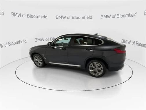 2023 BMW X4 xDrive30i