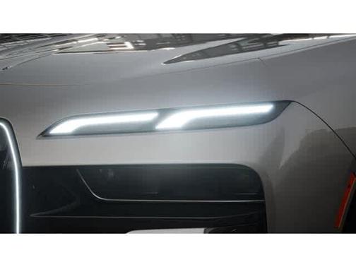 2025 BMW 740 i xDrive