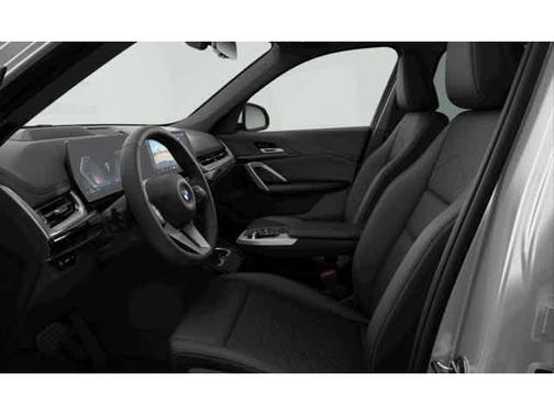 Mineral White Metallic 2026 BMW X1 xDrive28i