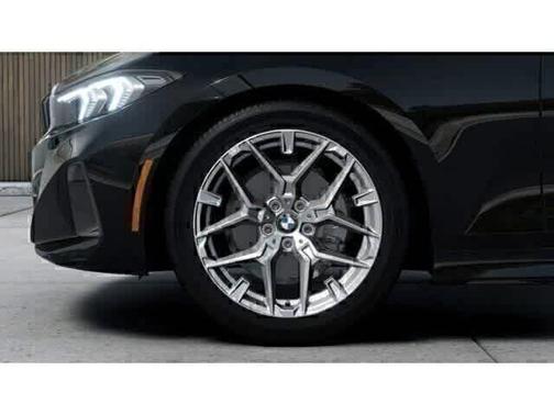 2026 BMW 330 i xDrive