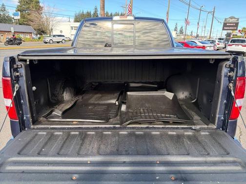 2004 Ford F-150 XLT SuperCrew