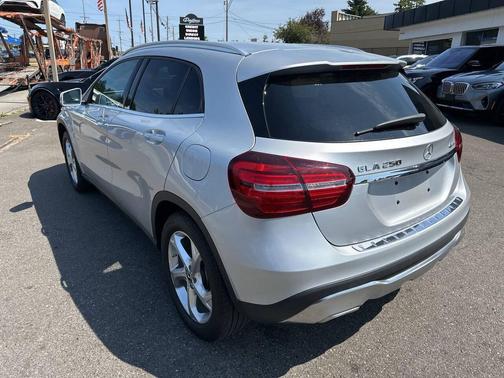 2020 Mercedes-Benz GLA 250 4MATIC