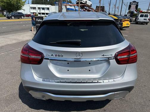 2020 Mercedes-Benz GLA 250 4MATIC