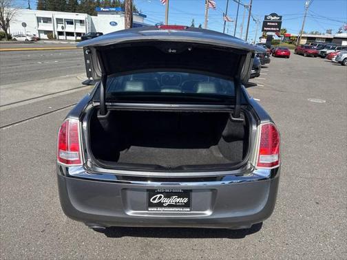 2012 Chrysler 300 Limited