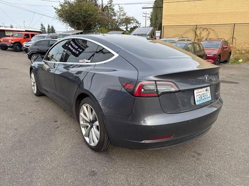 2019 Tesla Model 3 Performance
