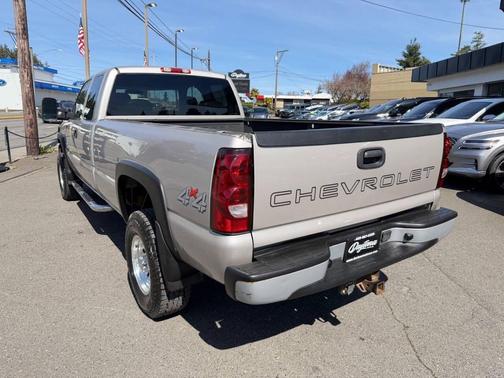 2004 Chevrolet Silverado 2500 H/D Extended Cab