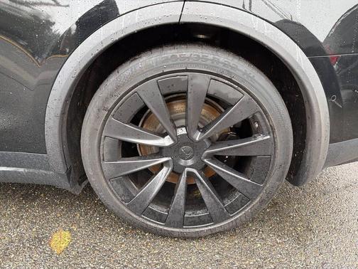 2022 Tesla Model X Dual Motor All-Wheel Drive