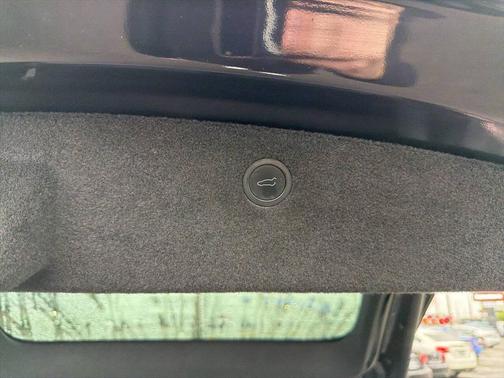 2022 Tesla Model X Dual Motor All-Wheel Drive