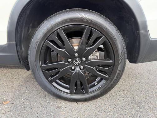 White Diamond Pearl 2019 Honda Passport Sport