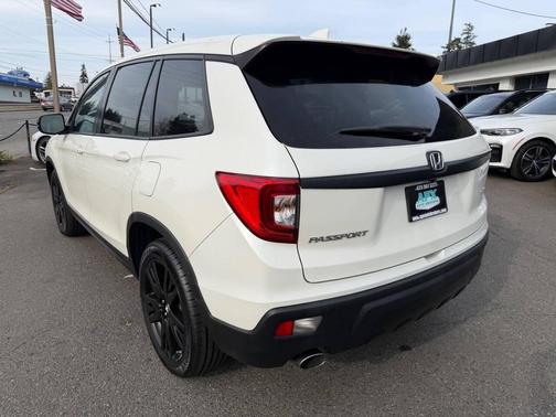 White Diamond Pearl 2019 Honda Passport Sport