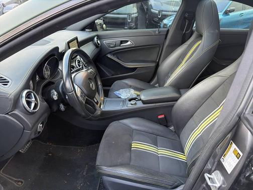 2014 Mercedes-Benz CLA-Class 4MATIC