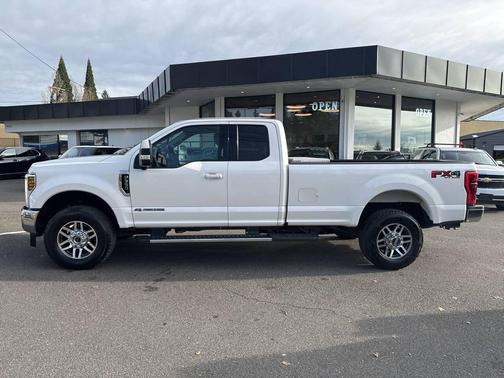 2019 Ford F-350 Lariat