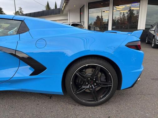 2024 Chevrolet Corvette Stingray w/2LT