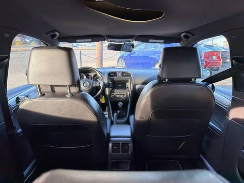 2013 Volkswagen Golf R 2-Door