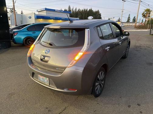 2016 Nissan Leaf SV