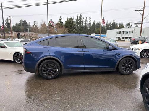 2022 Tesla Model X Plaid Tri Motor All-Wheel Drive