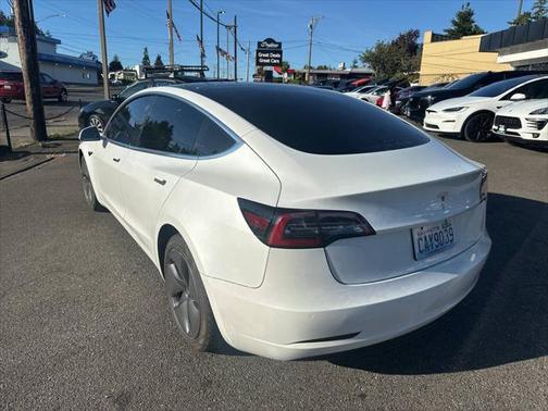 2020 Tesla Model 3 Standard Range Plus