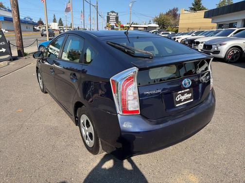 2014 Toyota Prius Two