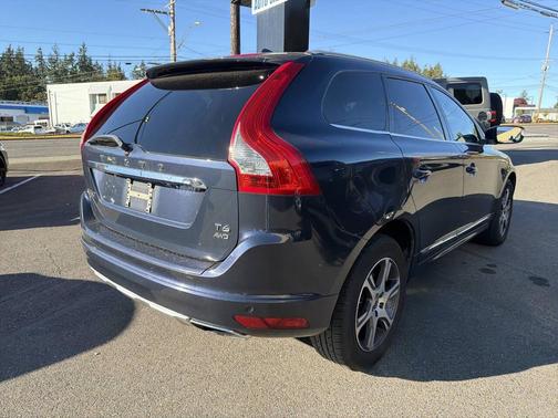 2015 Volvo XC60 T6 Premier Plus