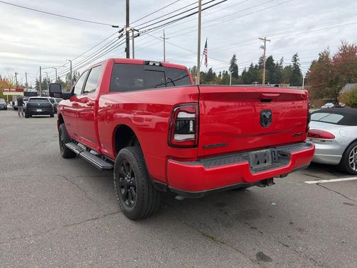 2024 RAM 2500 Laramie Crew Cab 4x4 6'4' Box