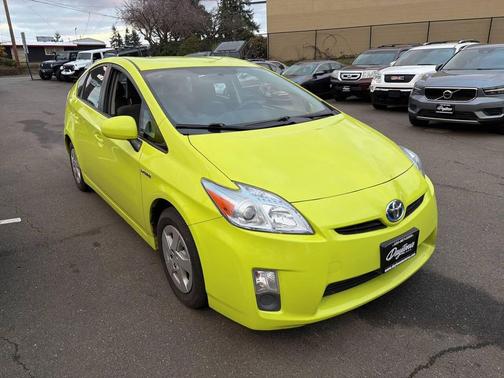 2010 Toyota Prius II