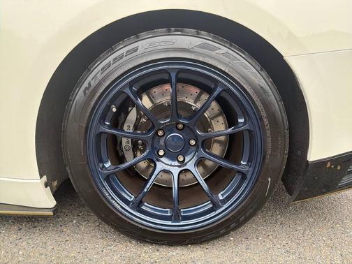 2013 Nissan GT-R Premium