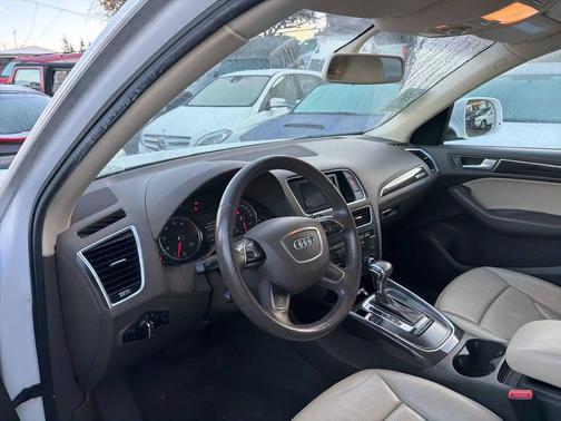 2014 Audi Q5 2.0T Premium