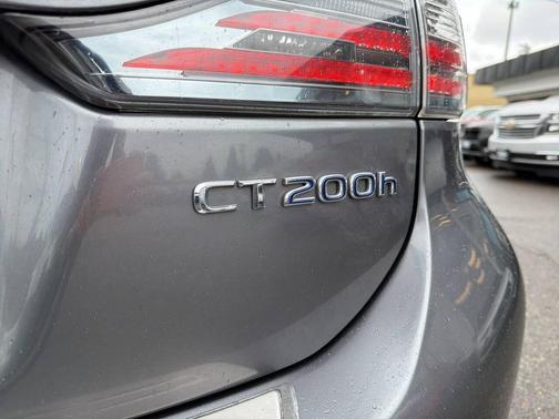2013 Lexus CT 200h Base 4dr Hatchback