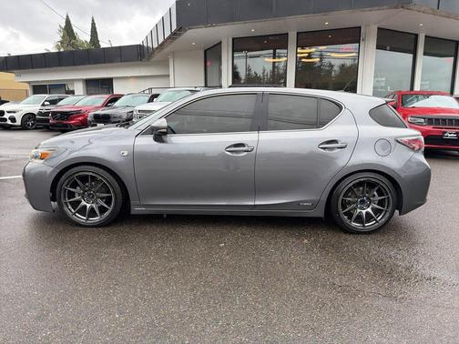 2013 Lexus CT 200h Base 4dr Hatchback