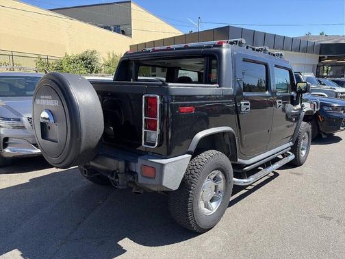 Black 2007 Hummer H2 SUT