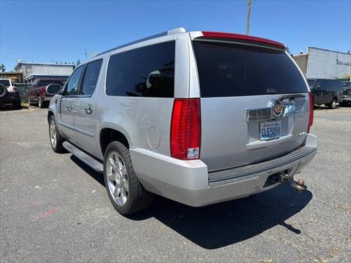 2014 Cadillac Escalade ESV Luxury