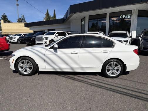 Alpine White 2016 BMW 328 i