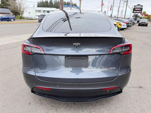 Midnight Silver Metallic 2022 Tesla Model Y Performance Dual Motor All-Wheel Drive