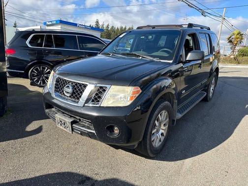 2008 Nissan Pathfinder SE