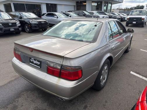 2001 Cadillac Seville Base