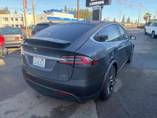 2018 Tesla Model X 100D AWD 4dr SUV