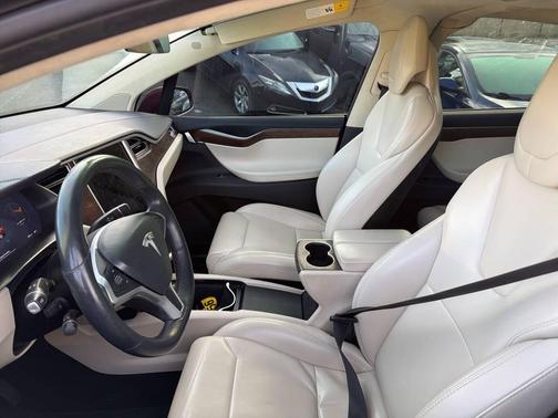 2017 Tesla Model X 100D