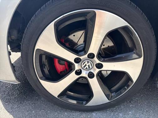 2015 Volkswagen Golf GTI 2.0T S 4-Door