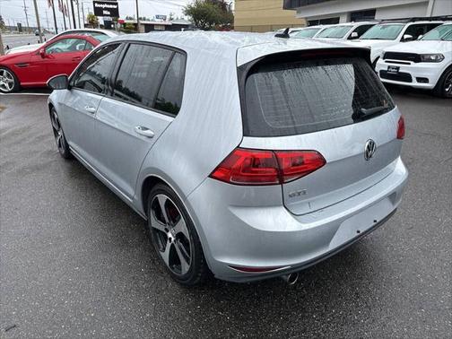 2015 Volkswagen Golf GTI 2.0T S 4-Door