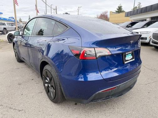 Deep Blue Metallic 2021 Tesla Model Y Long Range Dual Motor All-Wheel Drive