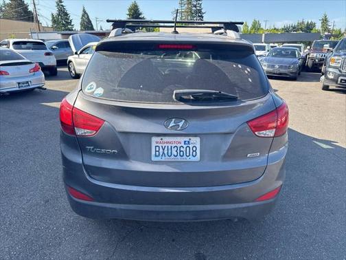 2015 Hyundai TUCSON SE