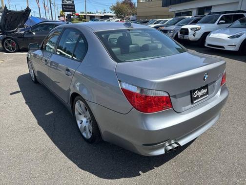 2004 BMW 530 530i 4dr Sedan