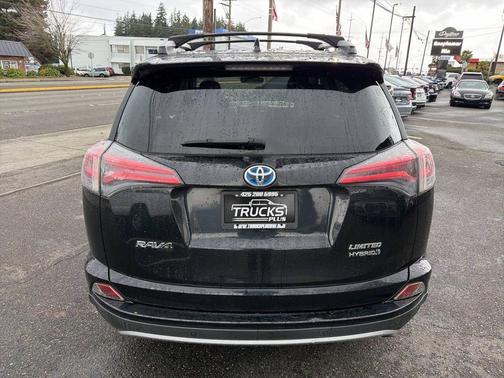 2016 Toyota RAV4 Hybrid SE