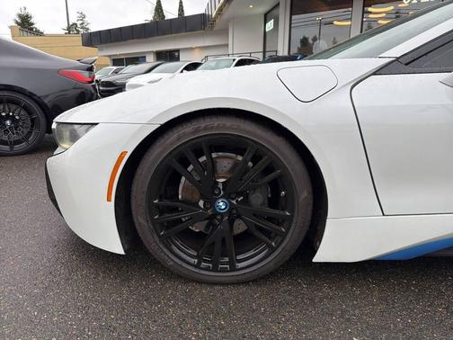 2015 BMW i8 Base AWD 2dr Coupe