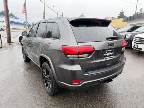 2020 Jeep Grand Cherokee Altitude
