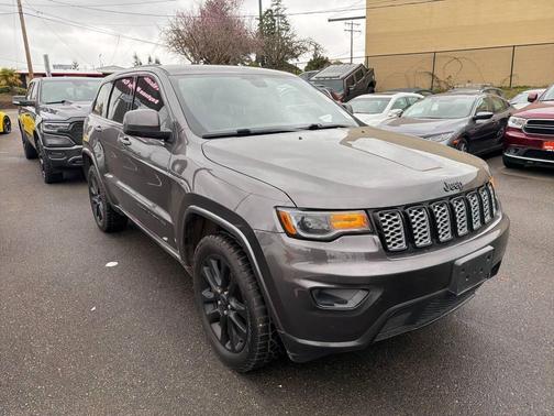 2020 Jeep Grand Cherokee Altitude