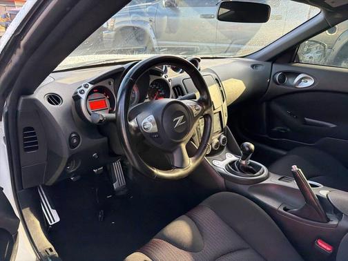 2010 Nissan 370Z NISMO