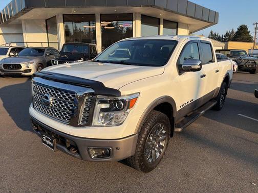2018 Nissan Titan Platinum Reserve