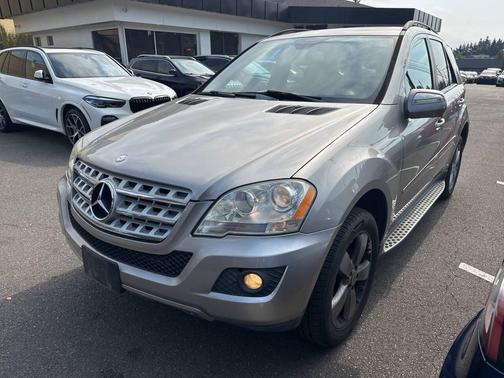 2009 Mercedes-Benz M-Class 4MATIC